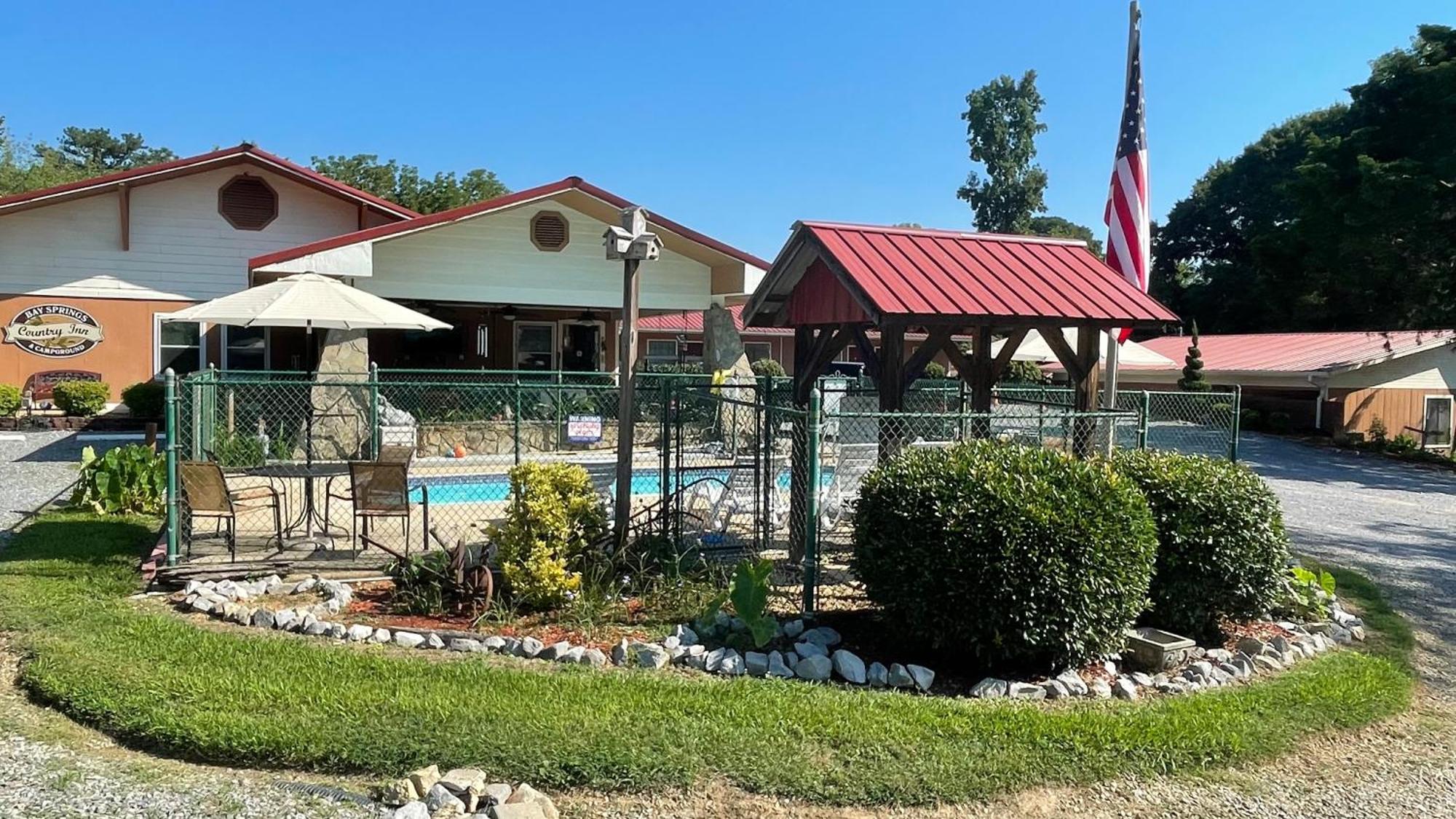 Bay Springs Country Inn & Marina Centre Exteriér fotografie